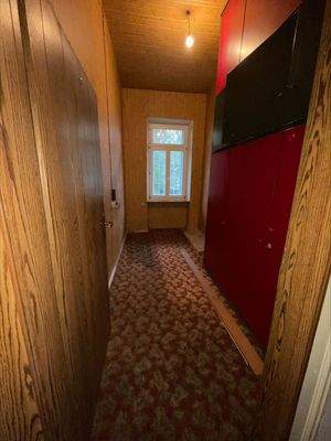 Zimmer zwischen Bad&WC.jpeg