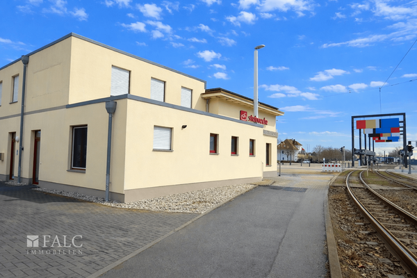 Ansicht vom Parkplatz 