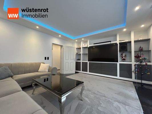 Modernes Wohnzimmer mit einladender Ausstrahlung