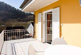 Der großzügige Balkon