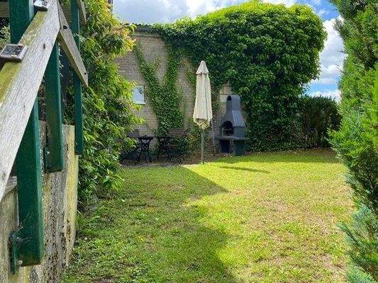 Grundstück neben Ferienwohnung