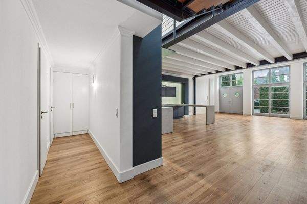 Bereich mit HWR und Gäste-WC