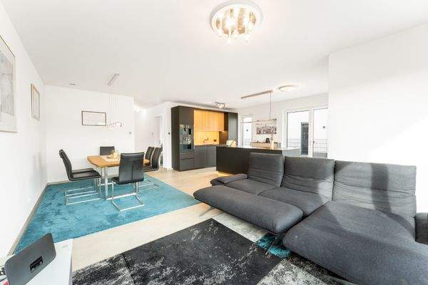 Wohn-, Ess- und Kochbereich
