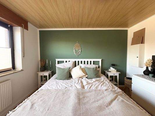 Schlafzimmer zur Hofseite