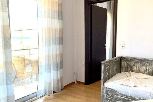 WhatsApp Image 2024-02-15 at 14.51.22 (1).jpeg