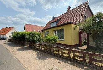 Haus- und Grundstücksansicht
