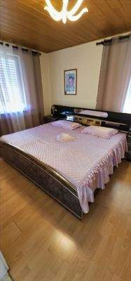 EG Wohnung rechts Schlafzmmer