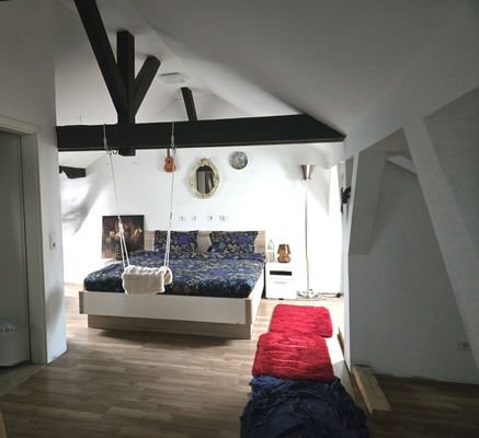großes Zimmer