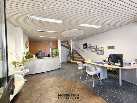 Büro im EG