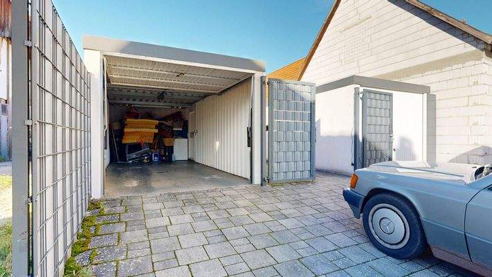 Garagen mit Stellplätzen