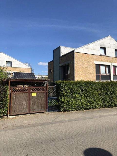 Potsdam - Groß Glienicke Häuser, Potsdam - Groß Glienicke Haus kaufen