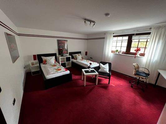 Schlafzimmer im Untergeschoss 