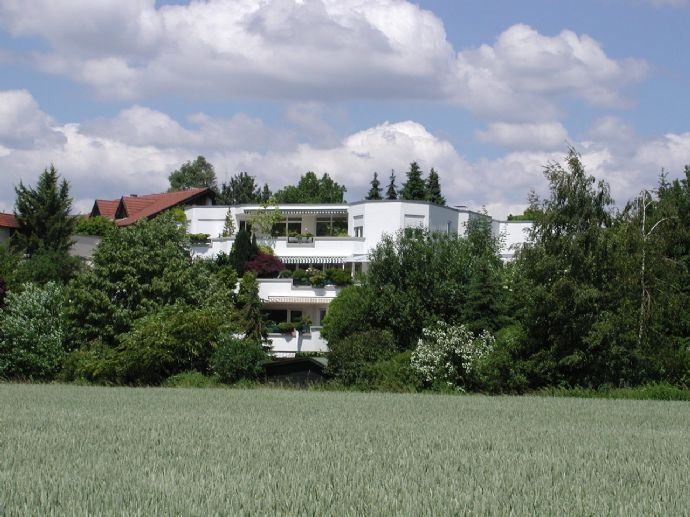 PARADIESISCH SCHÖN... 1A Terrassenhaus mit Garten in Lauchringen!