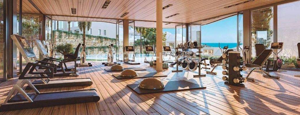 Well-Located Prestigious Apartments in Fuengirola