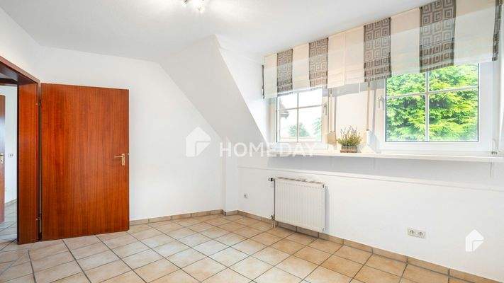 1. OG Schlafzimmer 1 1