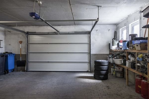 große Garage