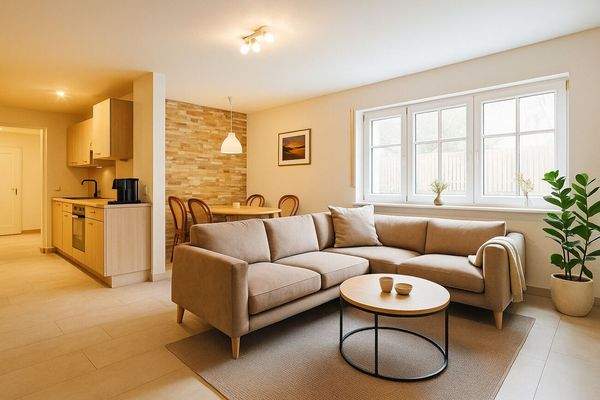 Übersicht Wohn- & Essbereich  mit Balkonzugang - Virtuelles Homestaging