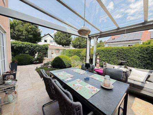 Impression rückwärtige Terrasse