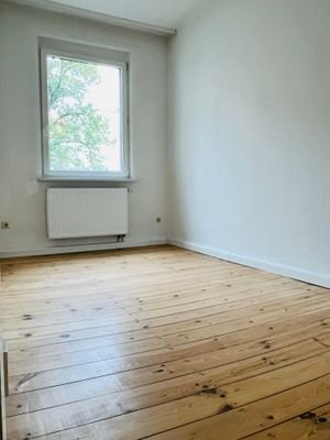 Zimmer/ Büro 