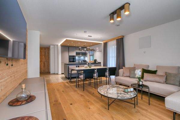 Wohnzimmer /- Küche