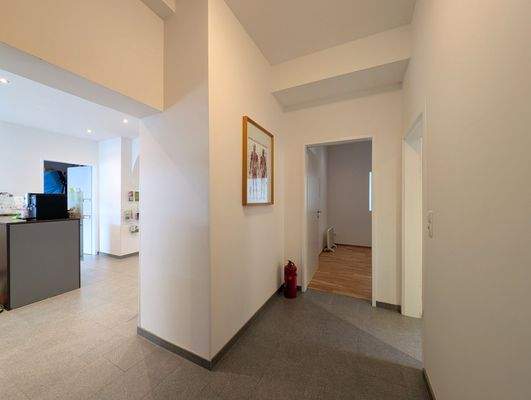 Wartebereich - Foto 4.jpg