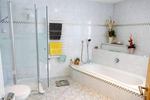Badezimmer OG