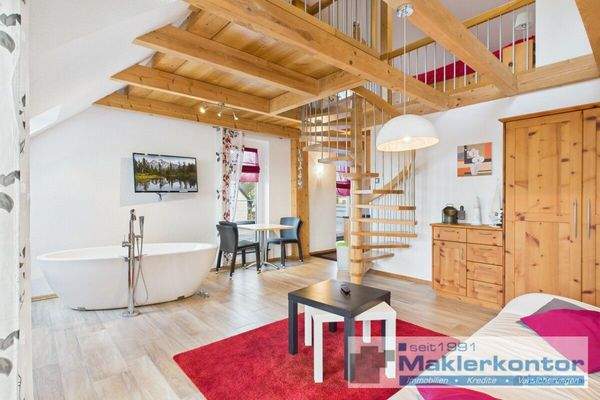 Wohn- und Essbereich 1. OG links