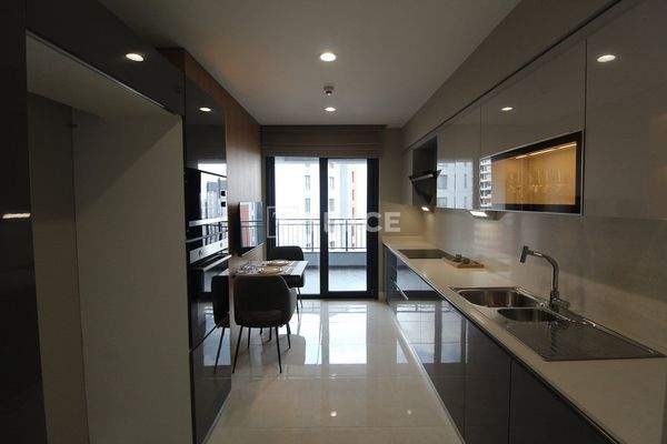 Spacious Apartments 100 Meters to Metro Station in Bağcılar