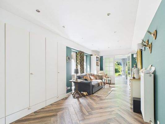 Flur - Vorraum - Lütt Immobilien - Bönebüttel