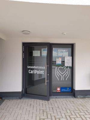 Separater Eingang für Kunden