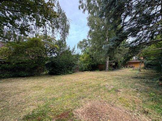 Grundstücksansicht 3