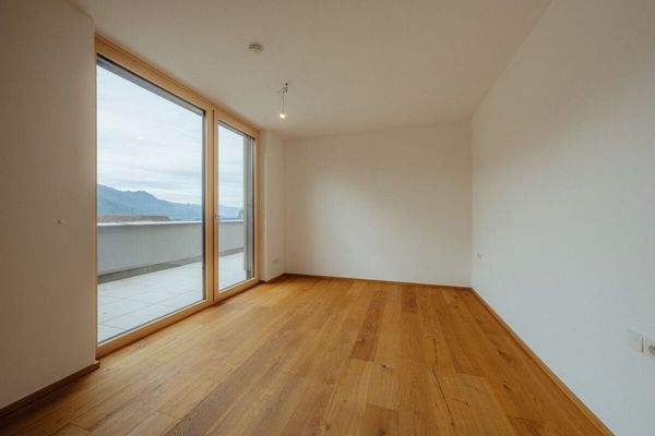 Zimmer mit Zugang zur Dachterrasse