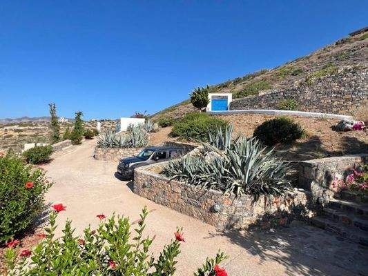 Kreta, Mochlos: Atemberaubende Villa mit Meerblick zu verkaufen