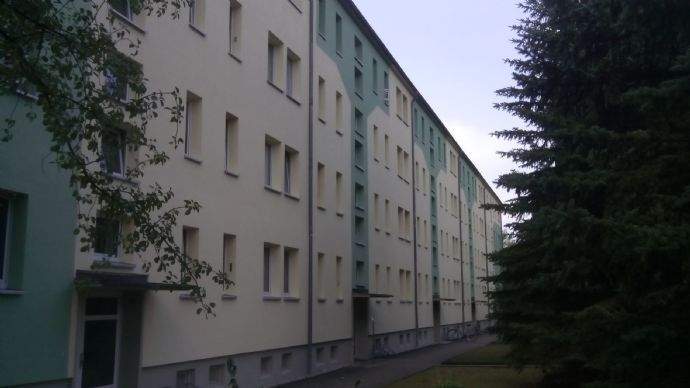 Vorderansicht An der Kippe 27-35