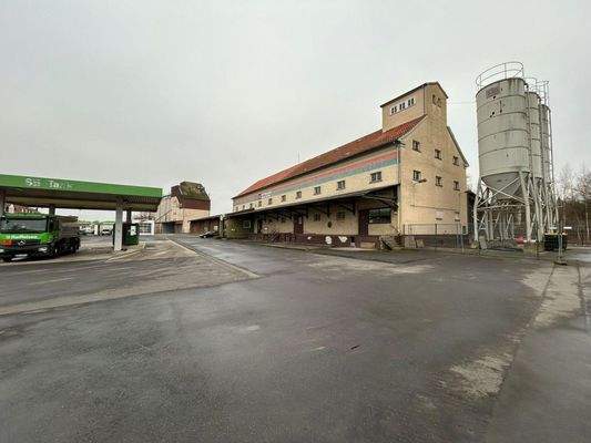 Büro- und Verwaltungsgebäude