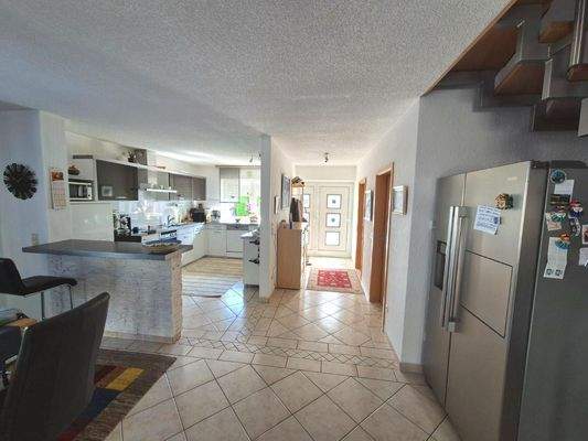 Eingangsbereich & Küche