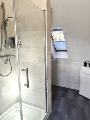 Duschbad im 2.DG