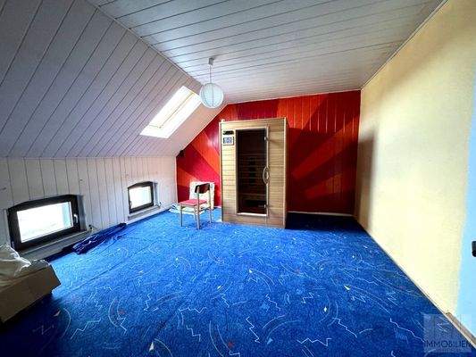 OG – Büro mit Sauna