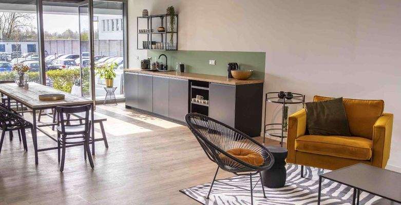 raeume-robert-perthel-straße-3