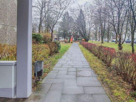 viel Grün drum herum