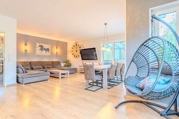 Wohn- und Essbereich - EG