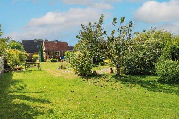 Garten Blickrichtung Haus
