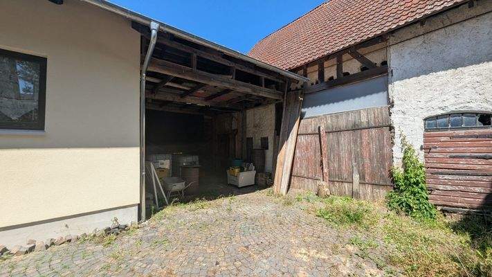 Unterstand Scheune / Wohnhaus