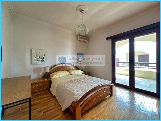 cb4ca4414bf24b149821e8f3af1f0bda-original