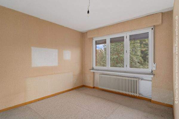 Zimmer 1 mit 12,89 m² 