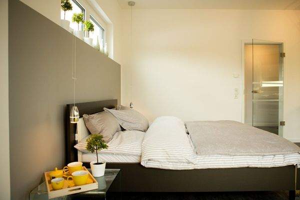Modernes Schlafzimmer-Idyll
