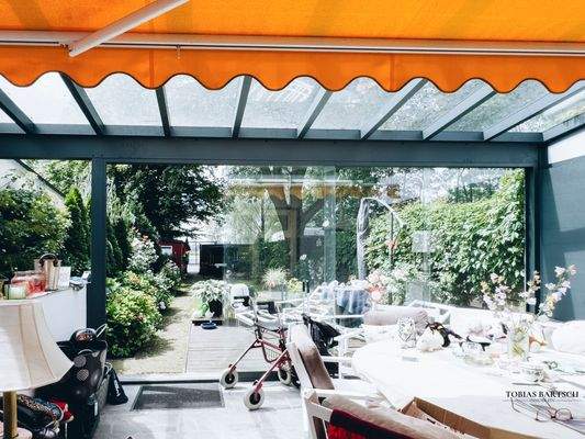 Überdachte Terrasse