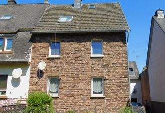 SB1 Ansicht Straßenseite