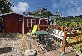 Gartenhütte mit Sitzecke