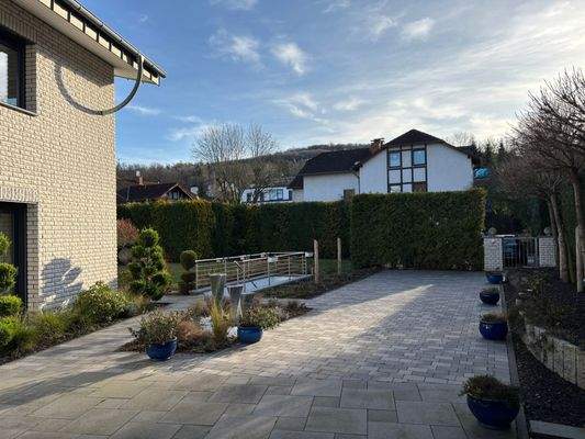 3 WhatsApp Image 2026-01-06 at 15.32.41 (1).jpeg